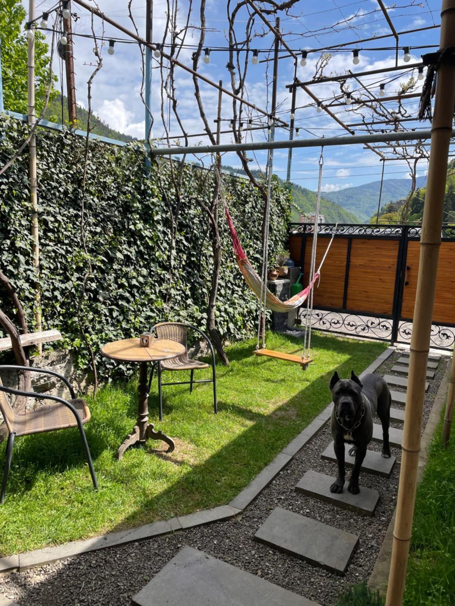 Autøgráph Boutique Høme 9 Borjomi Esterno foto